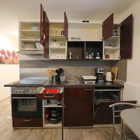 Apartment Grosse In *