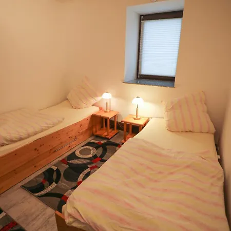 Grosse In Apartment Dresden